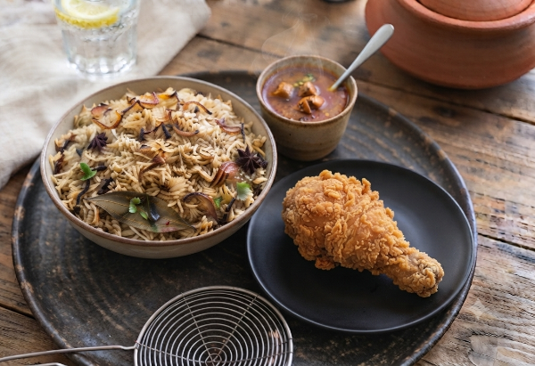 Krunchy Chicken Drumstick & Rice Bowl 